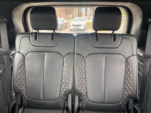 Used 2022 Jeep Grand Cherokee L Summit w/ Luxury Tech Group V image 43