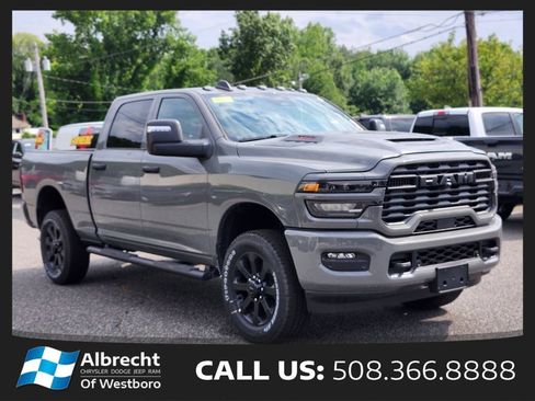 New 2026 RAM 2500 Tradesman AWD/4WD image 7