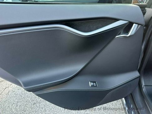 Used 2020 Tesla Model S Long Range Plus image 24