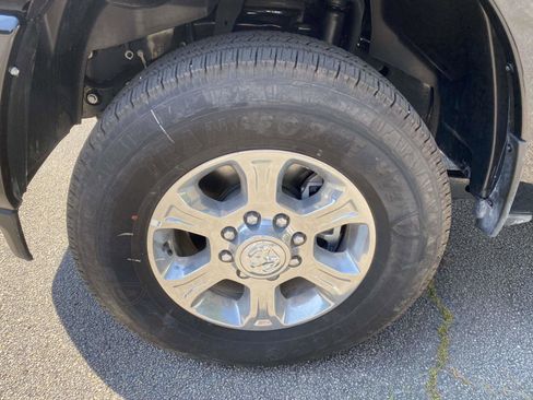 Used 2025 RAM 3500 Big Horn image 25