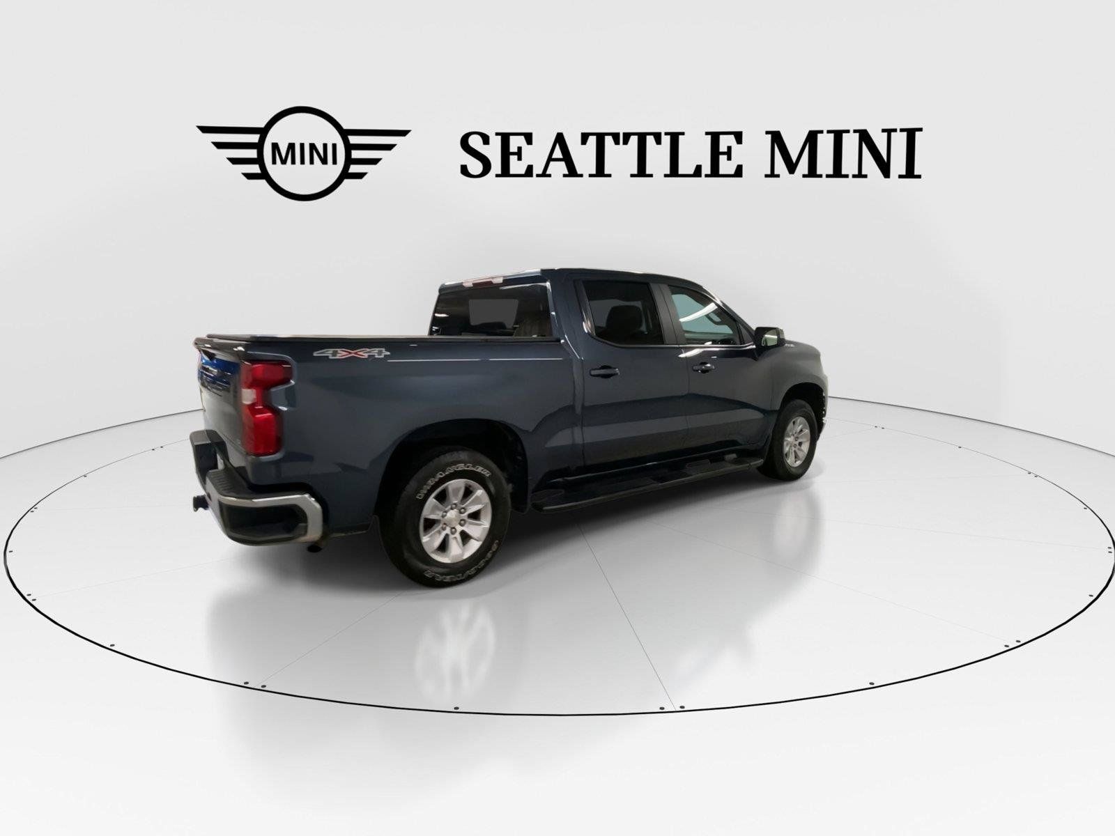 Used 2020 Chevrolet Silverado 1500 LT w/ All-Star Edition AWD/4WD image 11
