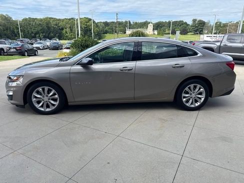 Used 2024 Chevrolet Malibu LT FWD image 4