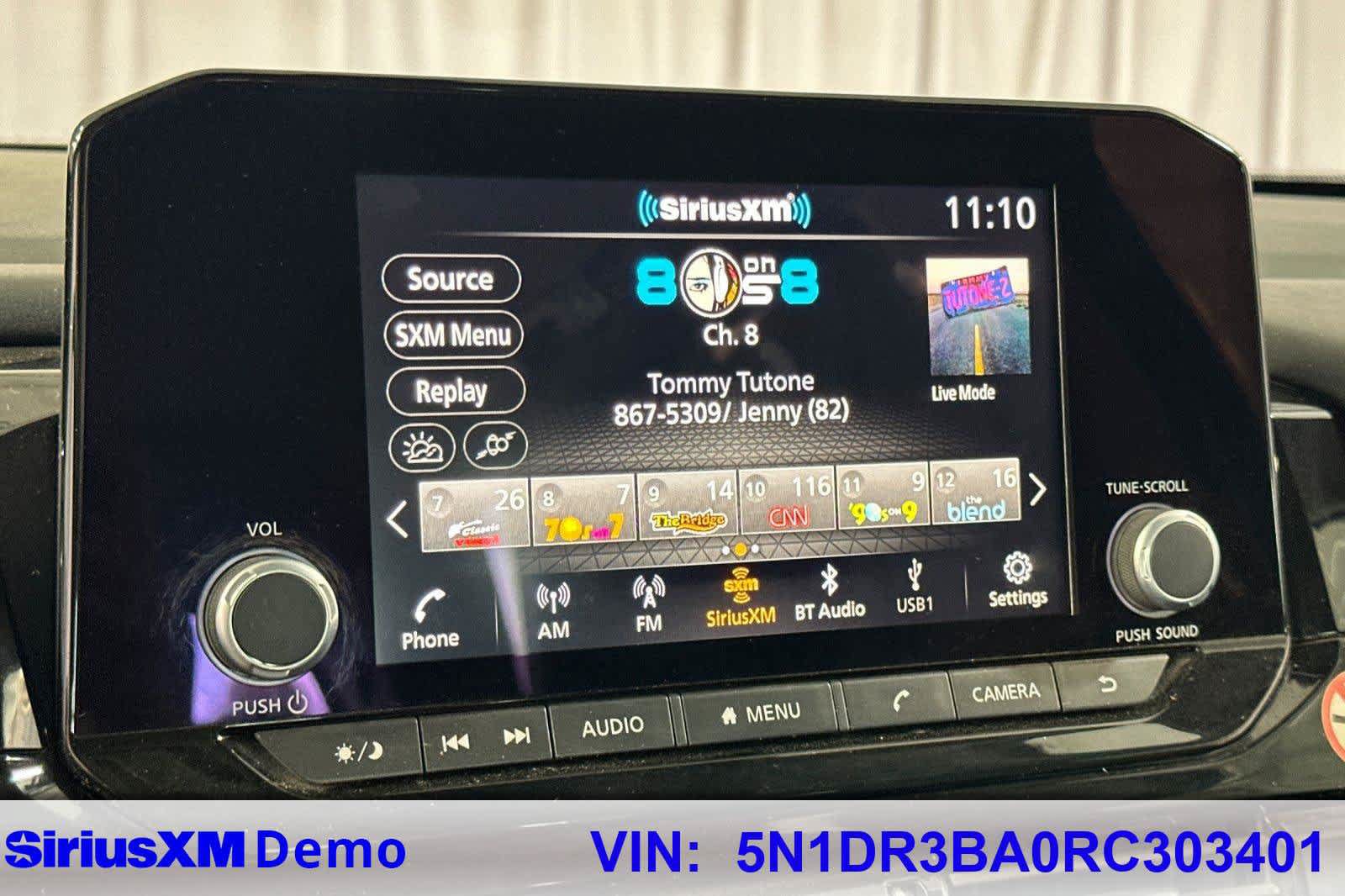 Used 2024 Nissan Pathfinder SV FWD image 30