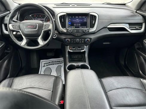 Used 2024 GMC Terrain SLT image 11