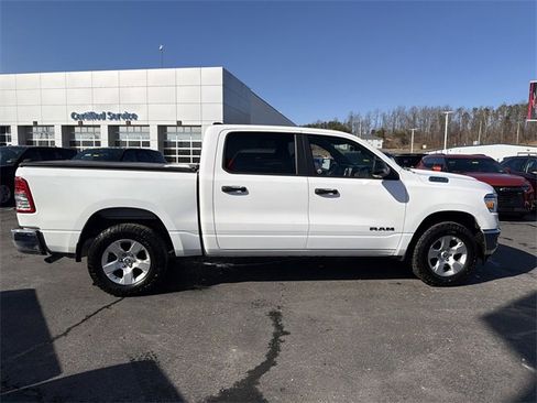 Used 2023 RAM 1500 Big Horn image 2