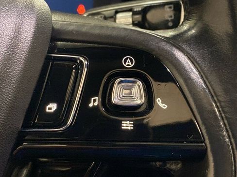 Used 2021 Lincoln Corsair Reserve w/ Equipment Group 201A image 20