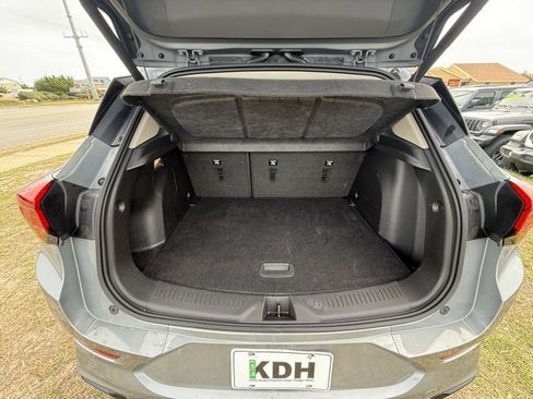 Used 2023 Buick Encore GX Select w/ Sport Touring Package image 13