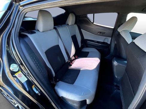 Used 2019 Toyota C-HR XLE image 25
