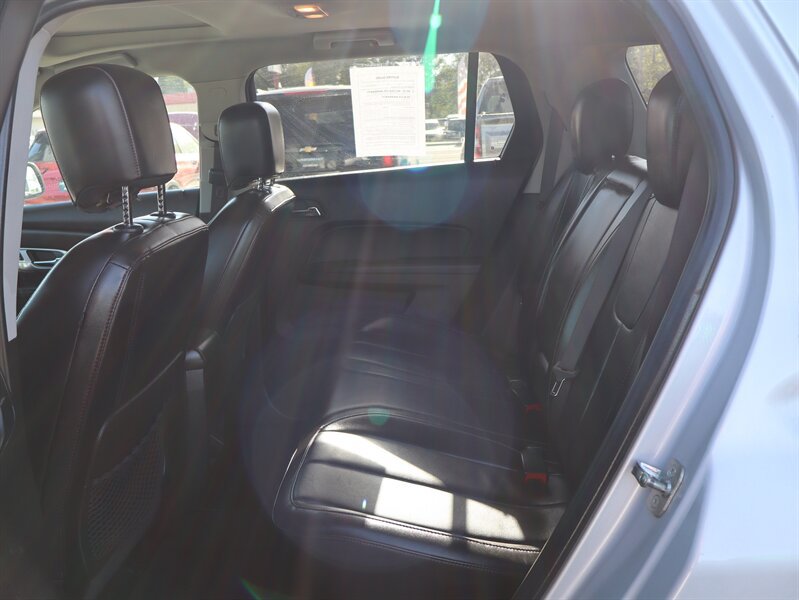 Used 2015 GMC Terrain SLT AWD/4WD image 16