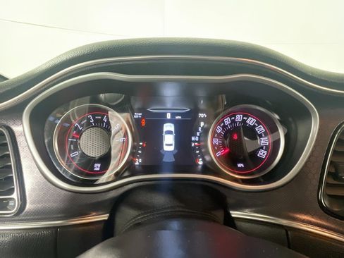 Used 2017 Dodge Challenger SXT Plus image 17