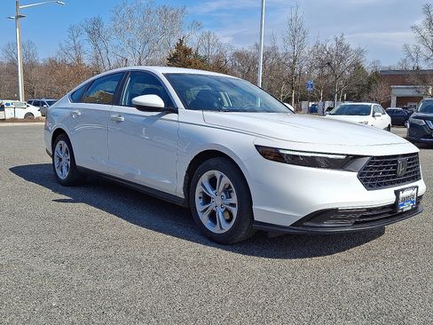 New 2026 Honda Accord LX image 2