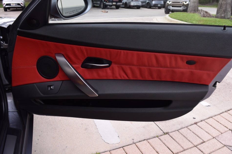 Used 2007 BMW Z4 3.0si RWD image 72