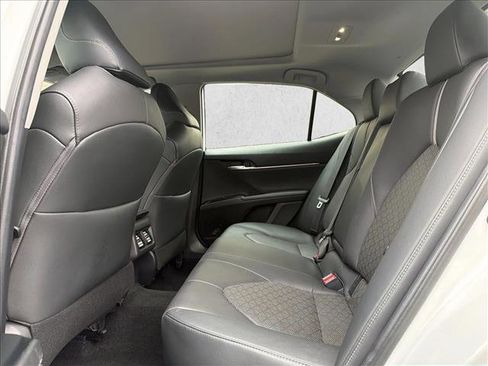 Used 2019 Toyota Camry XSE image 23