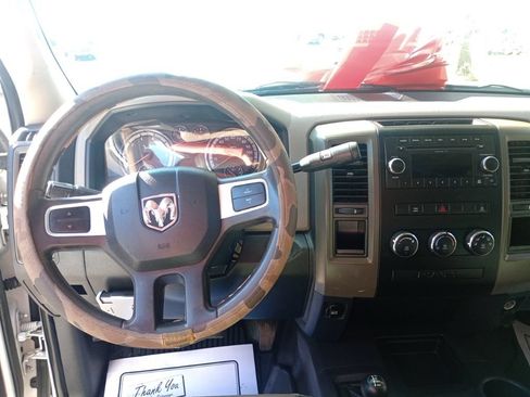 Used 2011 RAM 2500 SLT AWD/4WD image 23