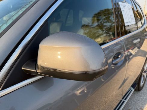 Used 2024 BMW X5 xDrive40i w/ Premium Package image 10