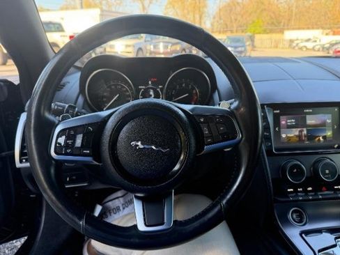 Used 2018 Jaguar F-TYPE Coupe image 20