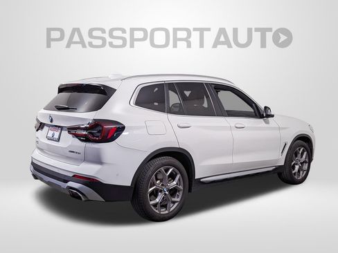 Used 2024 BMW X3 xDrive30i w/ Premium Package w/ZPA AWD/4WD image 7