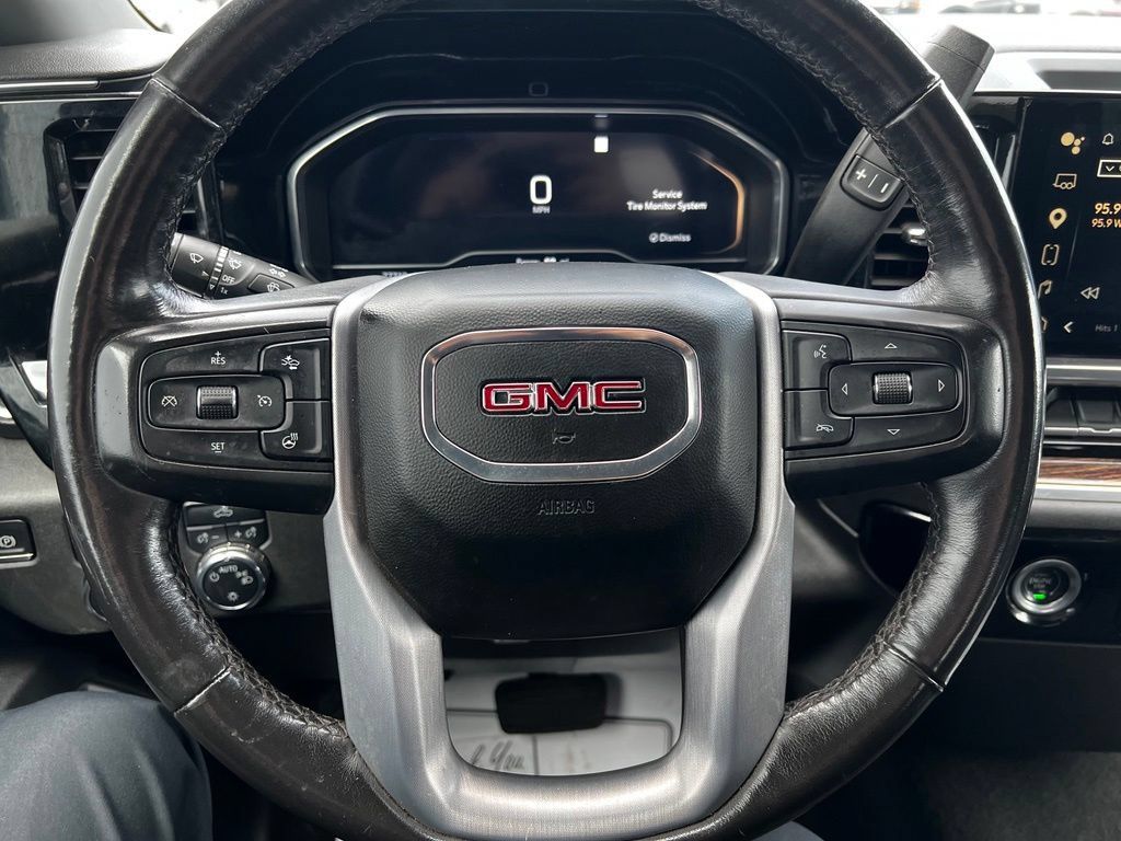 Used 2022 GMC Sierra 1500 SLE AWD/4WD image 17