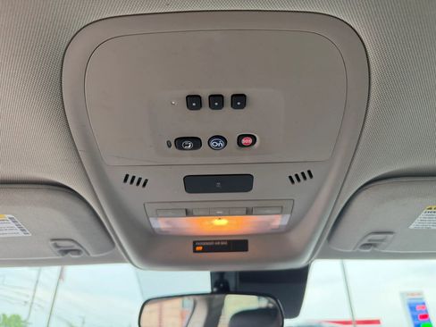 Used 2013 Chevrolet Volt Premium w/ Premium Trim Package FWD image 15