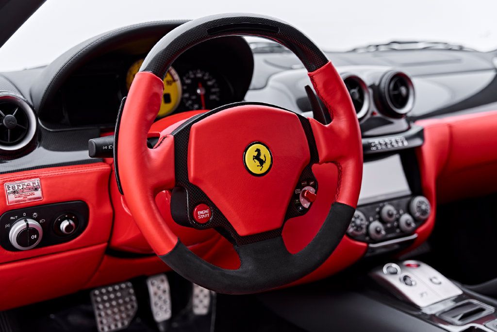 Used 2009 Ferrari 599 GTB Fiorano RWD image 2