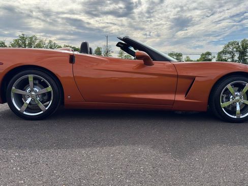 Used 2008 Chevrolet Corvette Convertible w/ Preferred Equipment Group RWD image 40