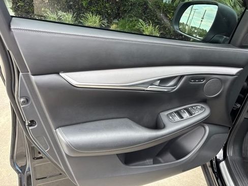 Used 2023 INFINITI QX50 Luxe FWD image 4