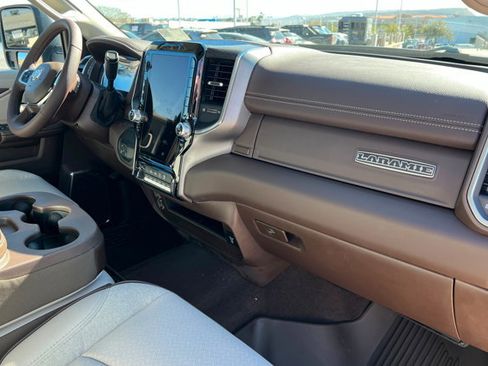New 2026 RAM 2500 Laramie AWD/4WD image 23