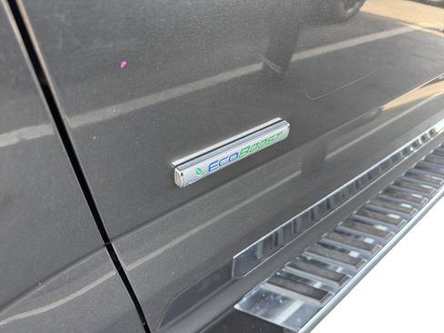 Used 2017 Ford F150 Lariat RWD image 15