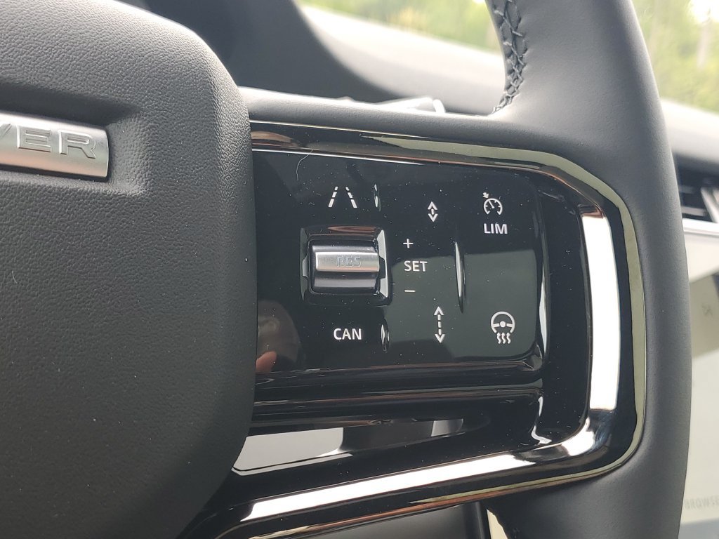 New 2026 Land Rover Range Rover Evoque S AWD/4WD image 18