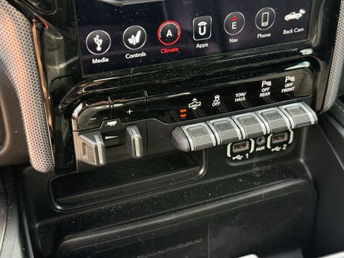 Used 2020 RAM 1500 Limited AWD/4WD image 21