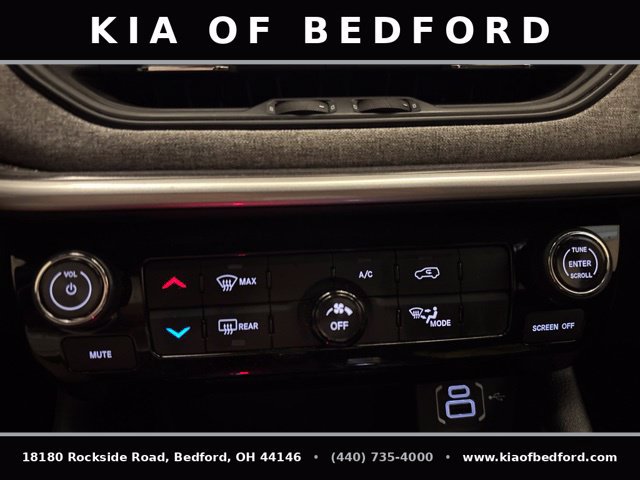 Used 2023 Jeep Compass Latitude AWD/4WD image 21