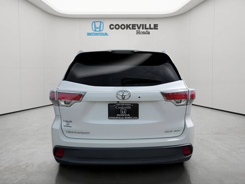 Used 2015 Toyota Highlander XLE AWD/4WD image 6