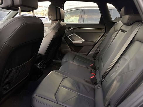 Used 2023 Audi Q3 2.0T Premium Plus w/ Premium Plus Package image 14