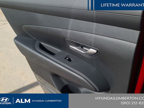 New 2026 Hyundai Tucson SE image 22