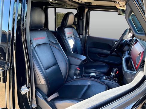 Used 2020 Jeep Gladiator Rubicon AWD/4WD image 10
