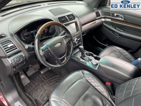 Used 2019 Ford Explorer Platinum image 5