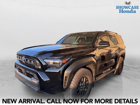 Used 2025 Toyota 4Runner SR5 AWD/4WD image 2