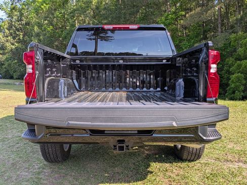New 2026 Chevrolet Silverado 1500 Custom AWD/4WD image 14
