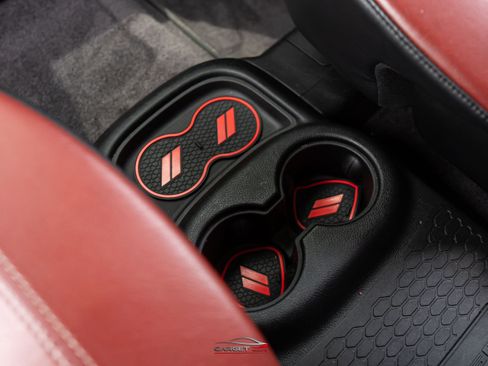 Used 2018 Dodge Durango SRT AWD/4WD image 24
