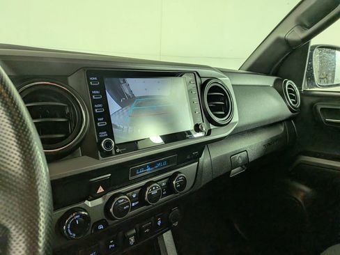Used 2021 Toyota Tacoma TRD Off-Road image 24