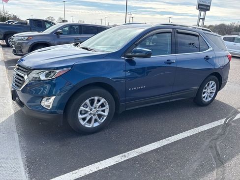 Used 2020 Chevrolet Equinox LT AWD/4WD image 1