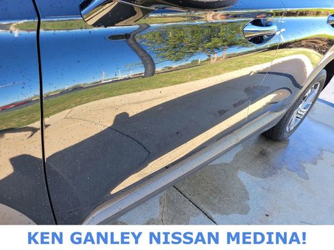 Used 2023 Hyundai Santa Fe SEL image 11