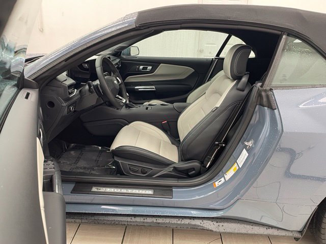 Used 2024 Ford Mustang GT Premium RWD image 9