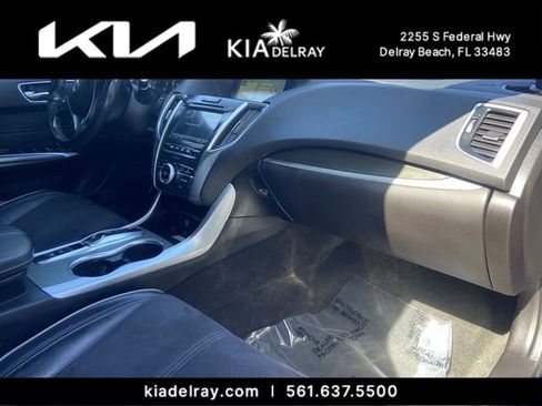Used 2018 Acura TLX V6 w/ Technology & A-SPEC Pkg image 9
