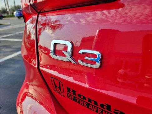Used 2021 Audi Q3 2.0T Premium w/ Convenience Package image 10