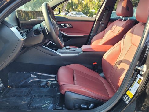 Used 2023 BMW 330i xDrive Sedan w/ M Sport Package image 10