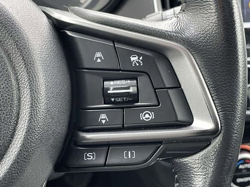 Used 2020 Subaru Forester Premium image 12