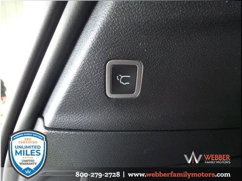 New 2026 Chrysler Voyager LX image 8