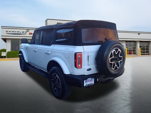 Used 2022 Ford Bronco Outer Banks image 13