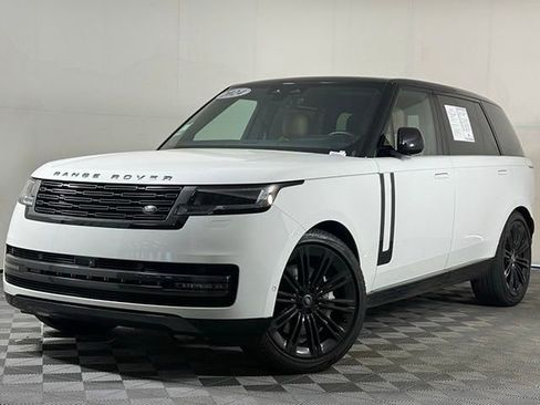 Used 2024 Land Rover Range Rover Long Wheelbase SE image 1